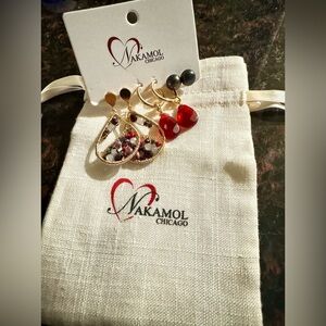 Nakamol Chicago Handmade beaded 3 Pairs of earrings! Gold tone New with Pouch